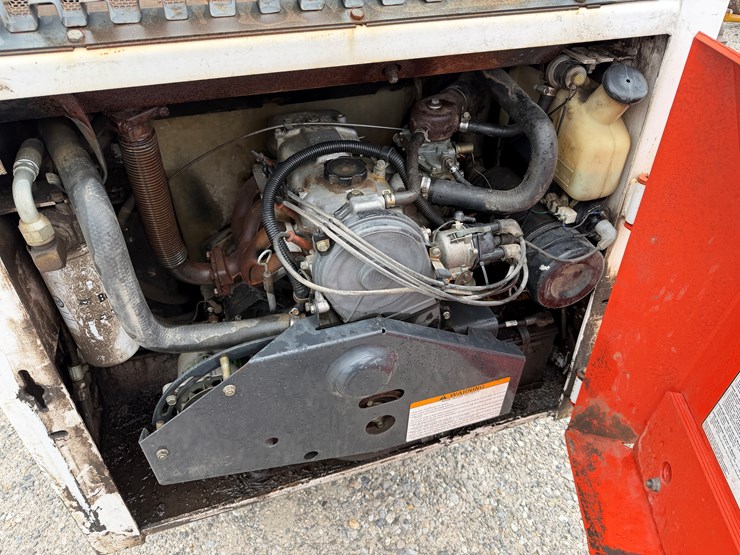 1993-bobcat-742b-image-14