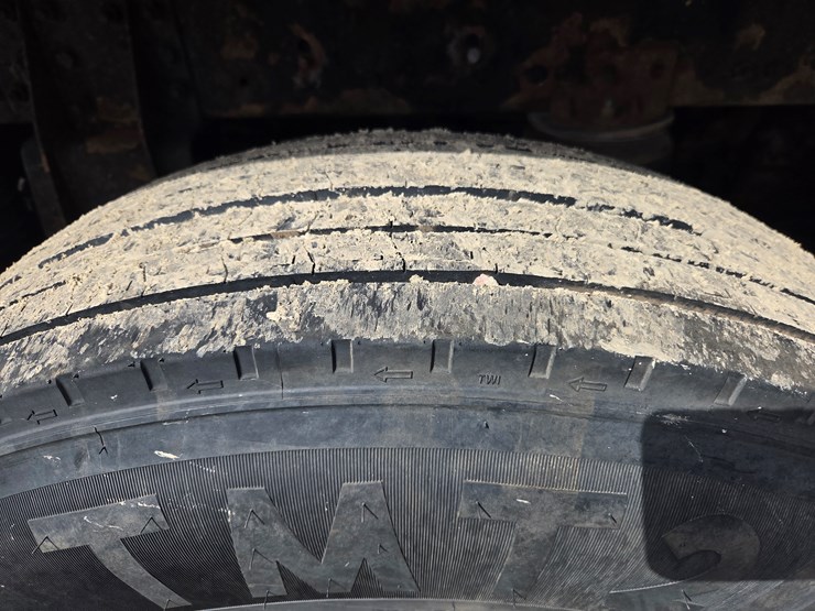 2005-massey-ferguson-8-image-91