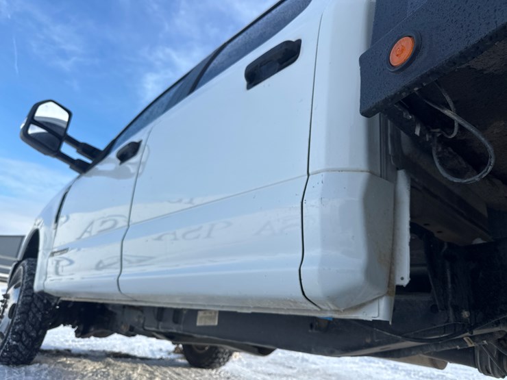 2017-ford-f350-image-24