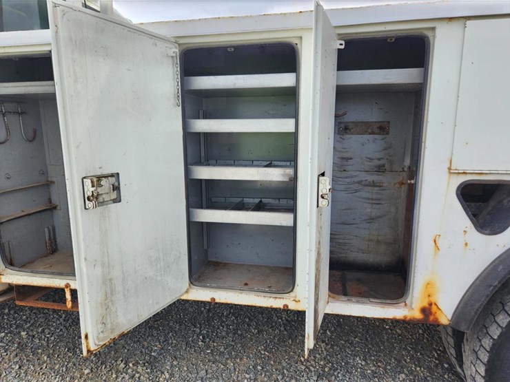 2002-international-4300-sba-image-27