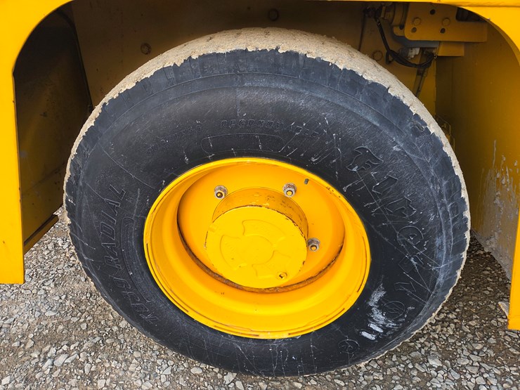 massey-ferguson-8-image-55