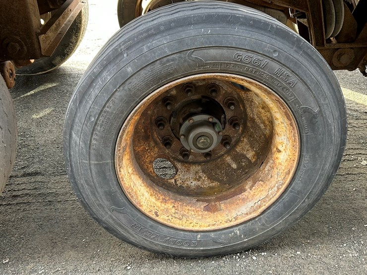 1995-axle-end-dump-image-55