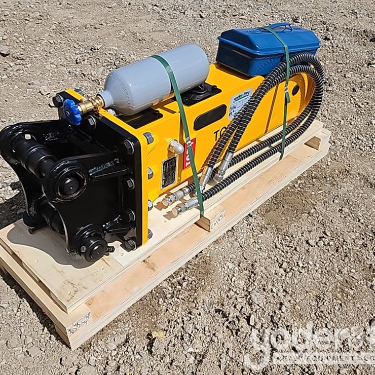 2025 CATERPILLAR 304