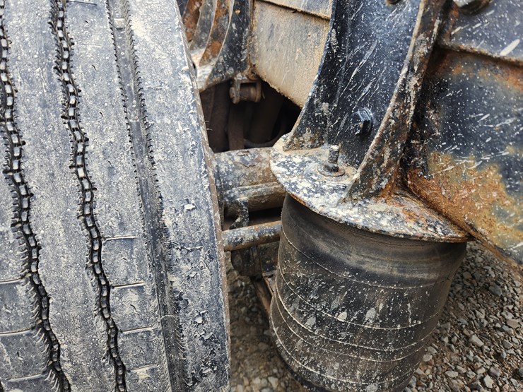 2006-kenworth-t800-image-34