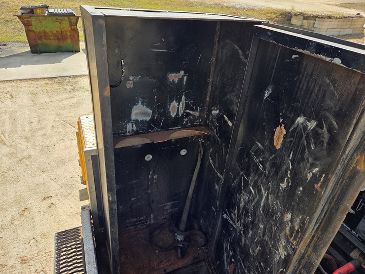 1997-ford-f350-image-29