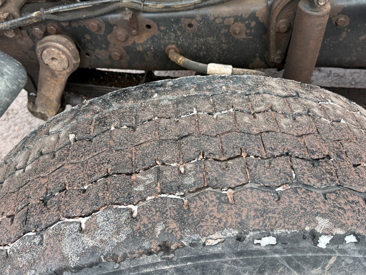 #1056-•-1989-mack-quad-axle-dump-truck-image-60