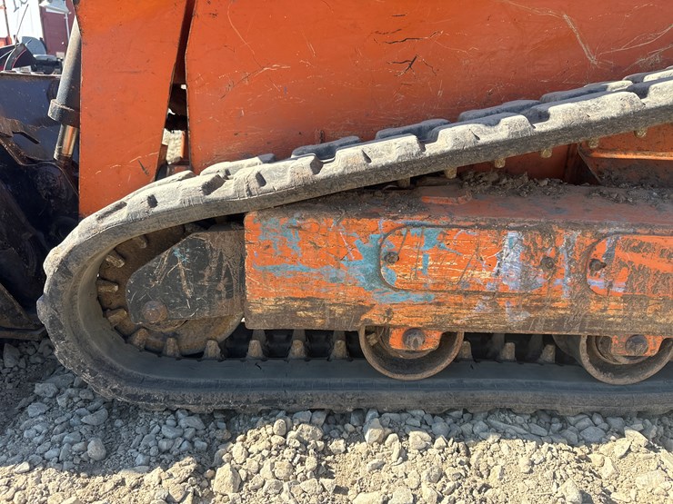 2020-gehl-rt105-image-55