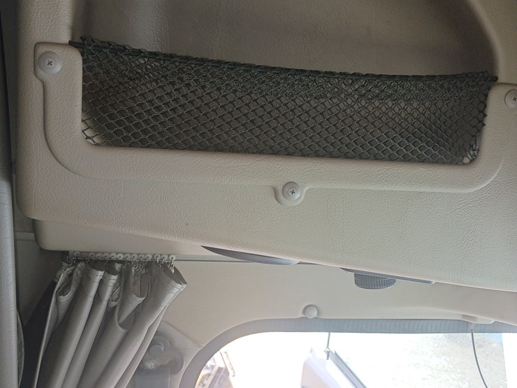 2000-international-9200i-image-34