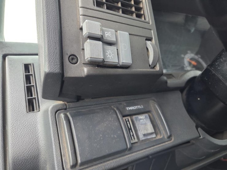 1999-caterpillar-3126-image-77