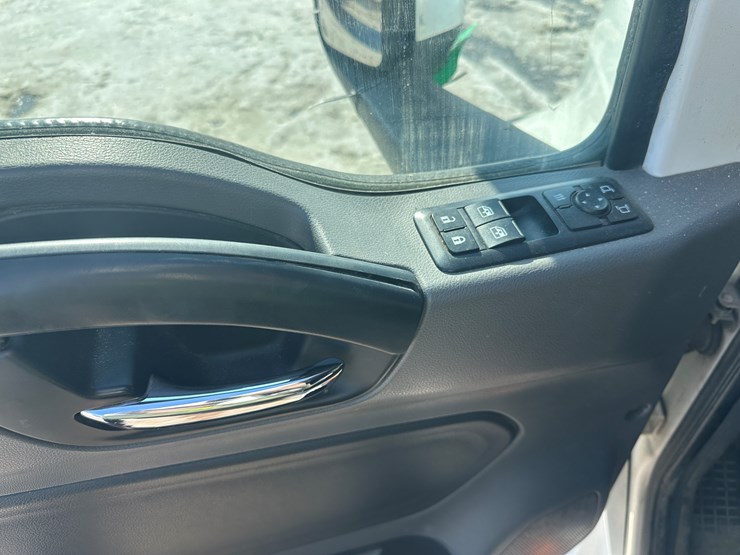 2017-international-lt-image-26