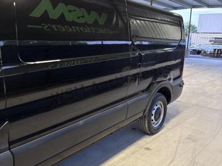 2019-ford-transit-image-5