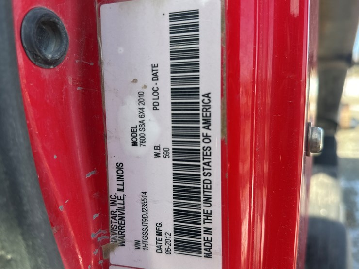 2012-international-7600-image-94