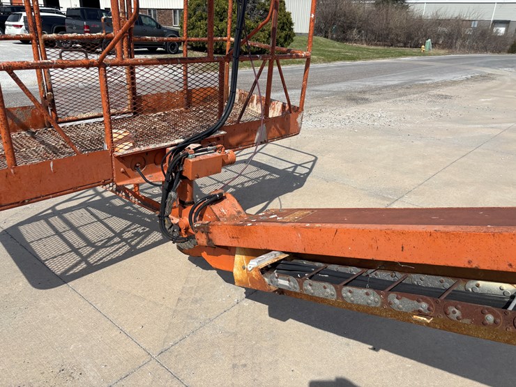 1996-jlg-40h-image-35