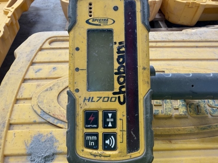 spectra-precision-gl422-dual-grade-laser-image-7