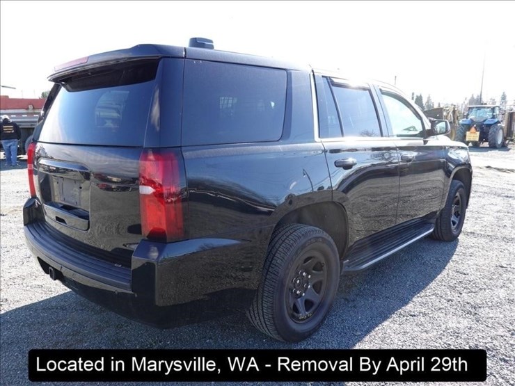 2018-chevrolet-tahoe-image-14