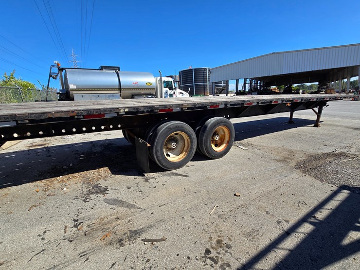 1986-utility-flatbed-image-22