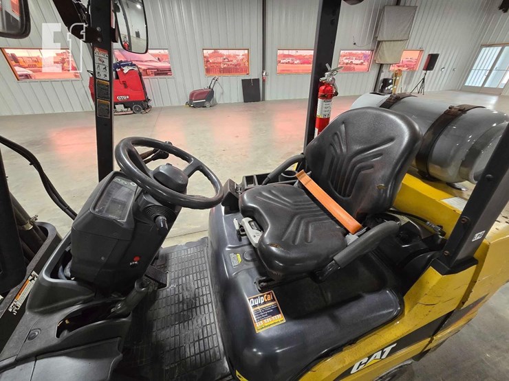 2021-caterpillar-2c6000-image-11