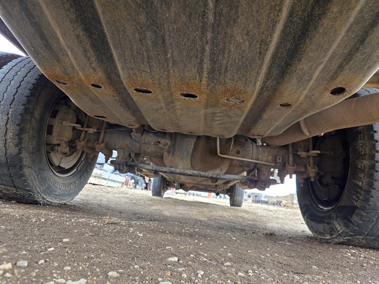 2017-ford-f350-image-27