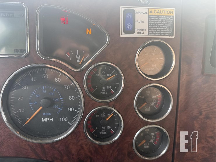 2007-mack-pinnacle-cxp613-image-42