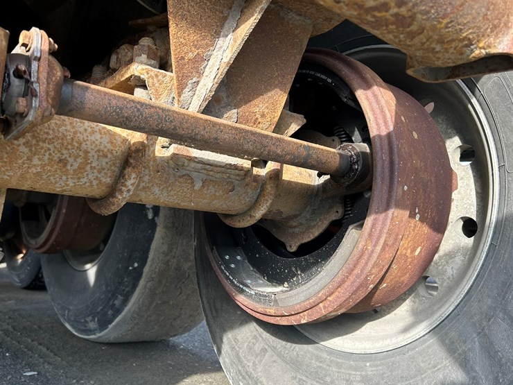 1995-axle-end-dump-image-25