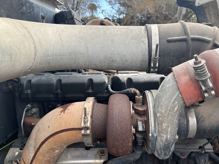 1999-mack-rd600-image-23