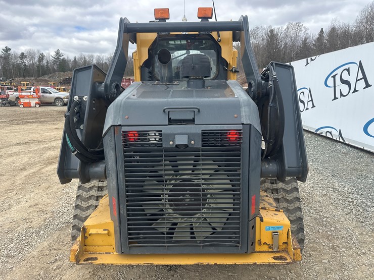 2019-deere-331g-image-4