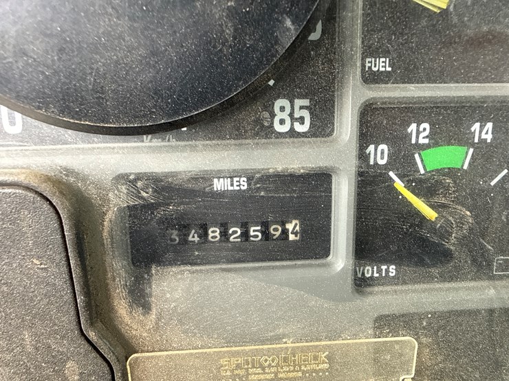 1999-international-4900-image-40