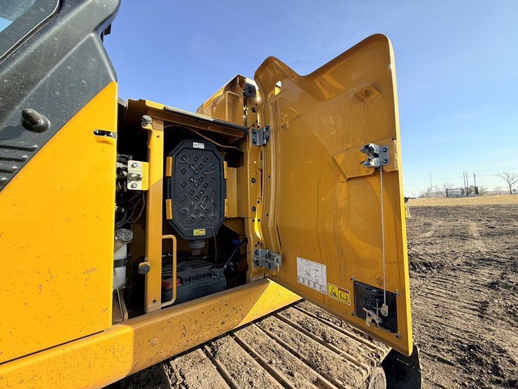 caterpillar-340-image-41