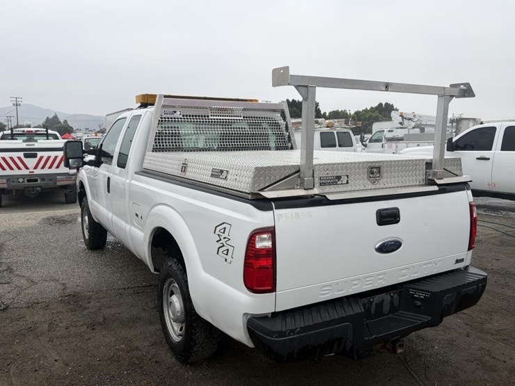 2011-ford-f250-image-4