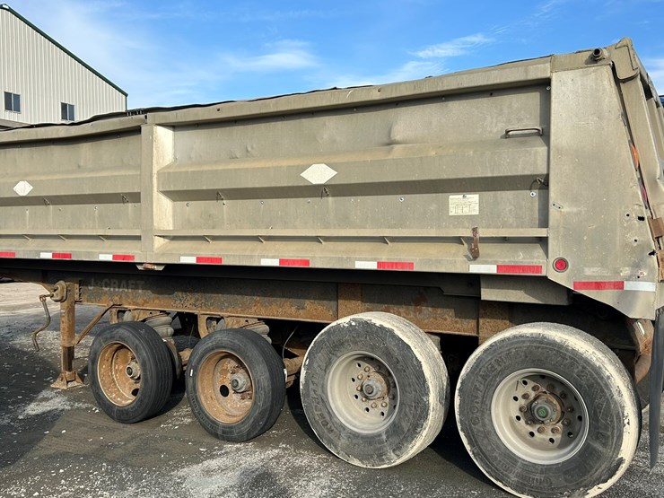 1995-axle-end-dump-image-2