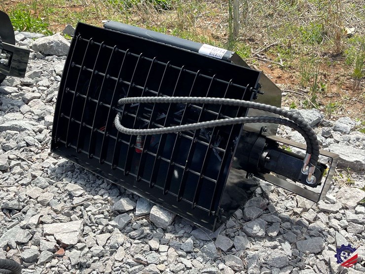 unused-2026-ce-36"-mixing-bucket-attachment-image-1