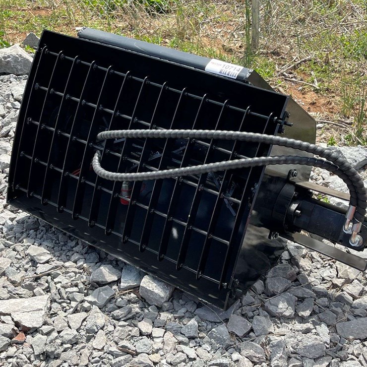 Unused 2026 CE 36" Mixing Bucket Attachment