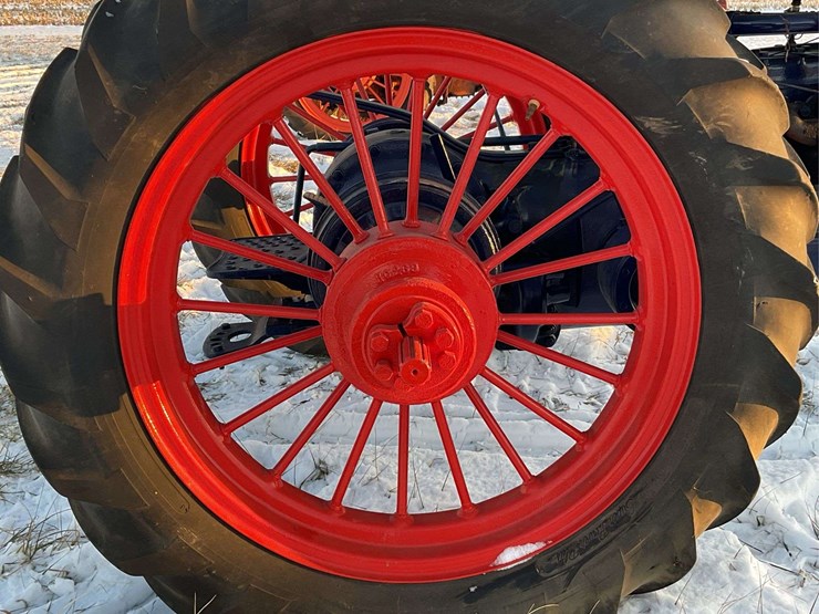 1937-fordson-all-around-england-image-15