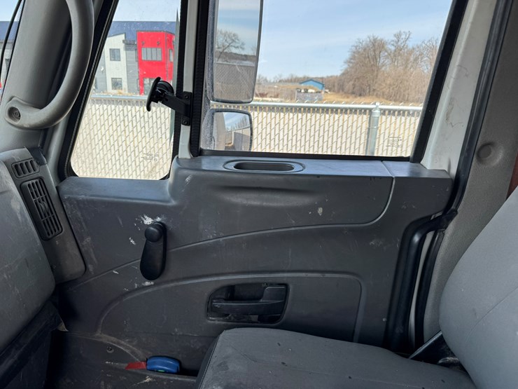 2010-international-4300-sba-image-33