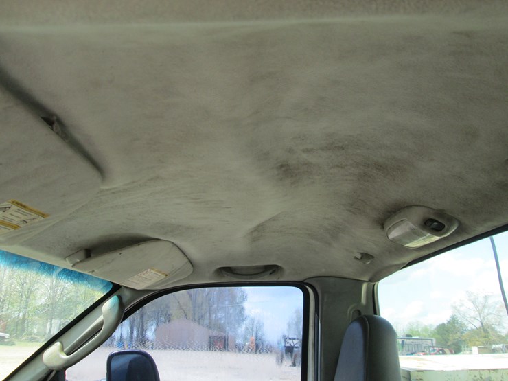 2007-ford-f550-image-48