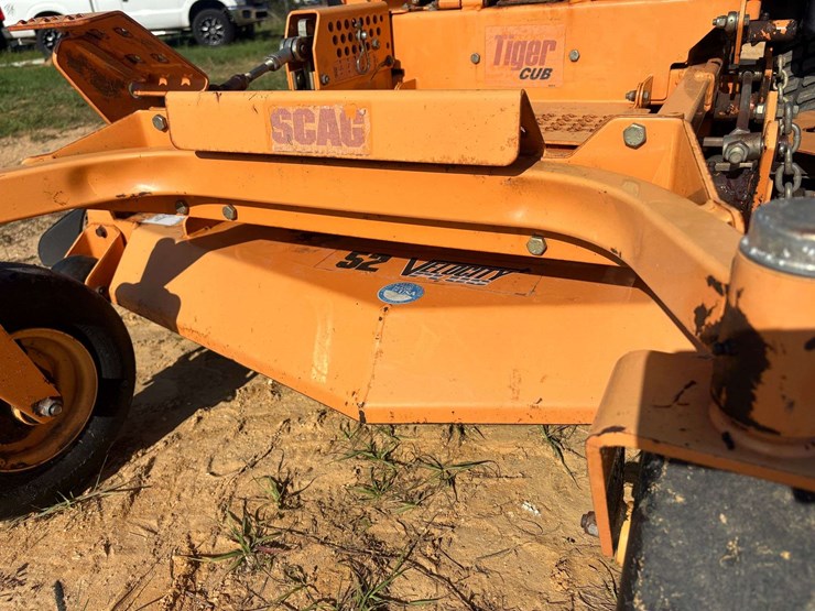 scag-tiger-cub-52"-zero-turn-mower-(489-hours)-image-15