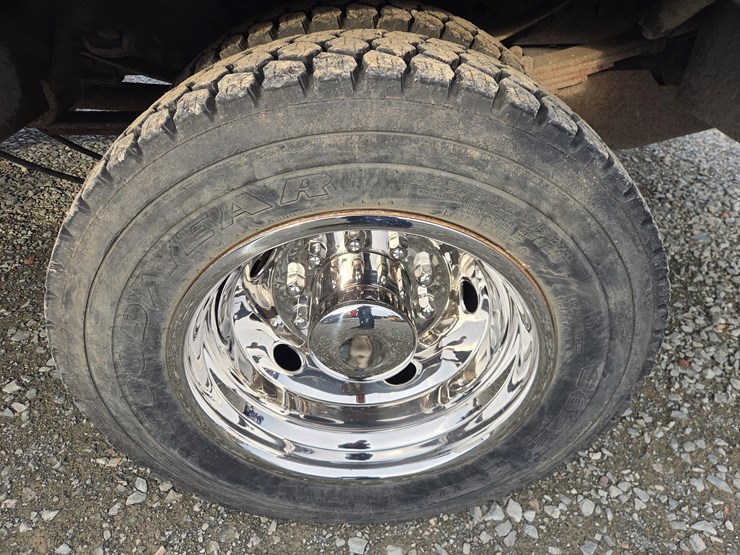 2018-ford-f550-xl-image-79