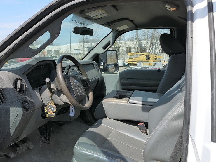 2015-ford-f550-image-7