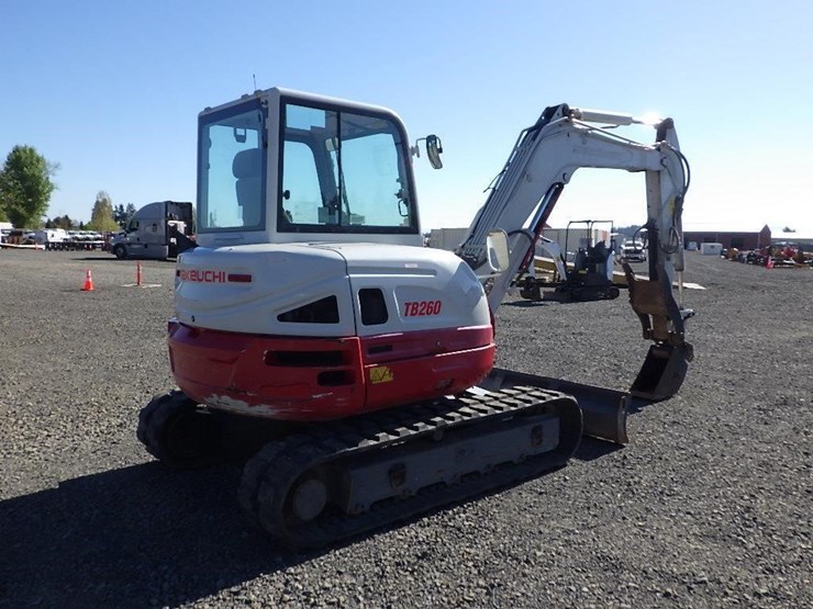 takeuchi-tb260-image-4