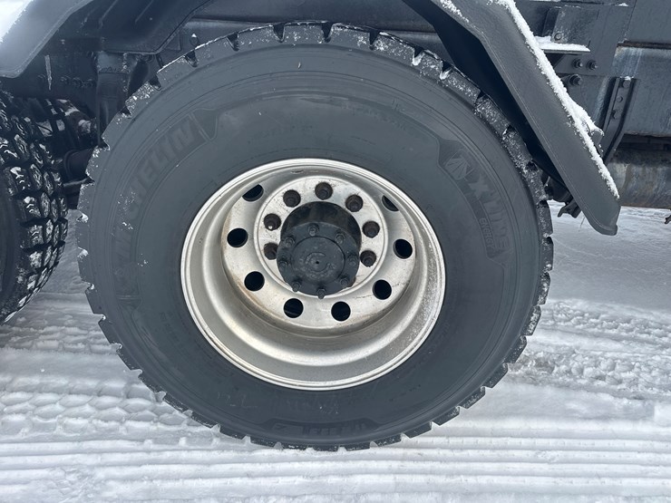 2009-caterpillar-c13-image-63