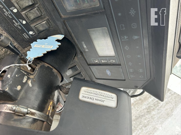 1993-ford-876-image-89