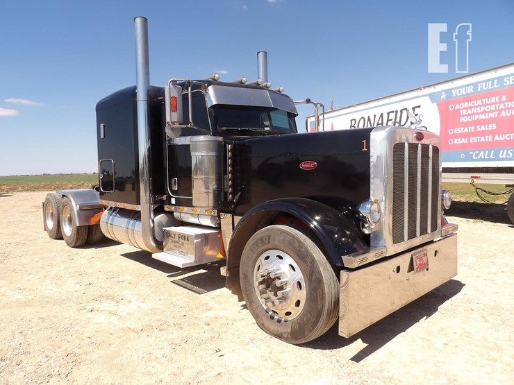 2008-peterbilt-389-image-15