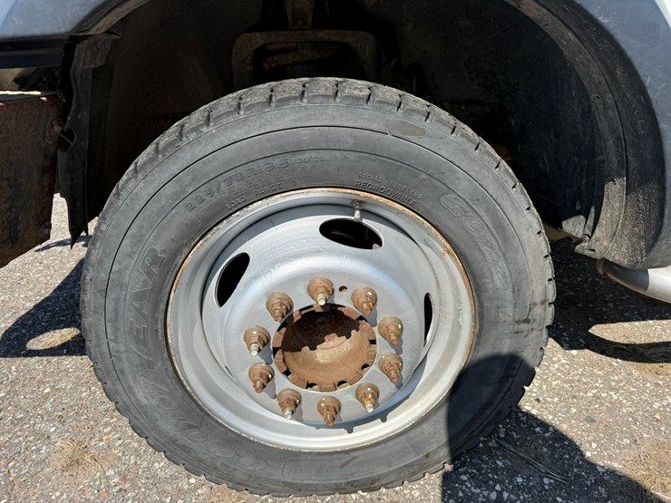 #1060-•-2015-ram-5500-heavy-duty-service-truck-image-53