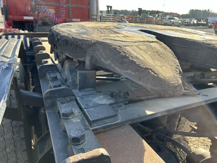 2003-massey-ferguson-8-image-30