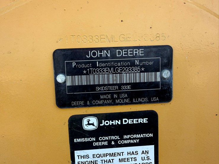 deere-333e-image-53