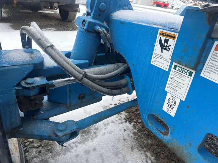 2005-massey-ferguson-8-image-40