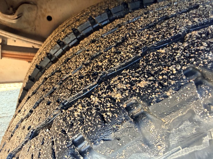 2001-isuzu-npr-image-59