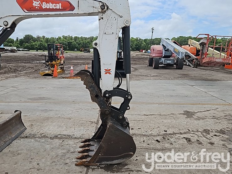 2021-bobcat-e42-image-16