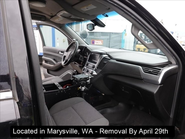 2016-chevrolet-tahoe-image-5