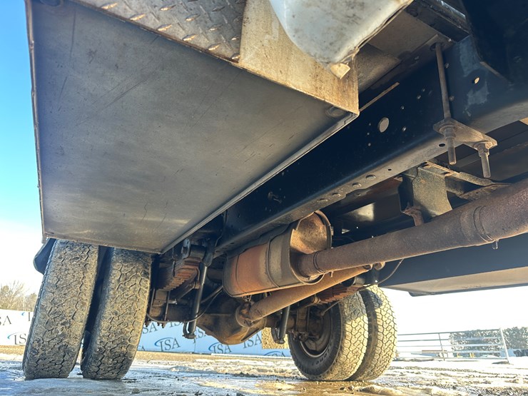 2015-ford-f350-image-57